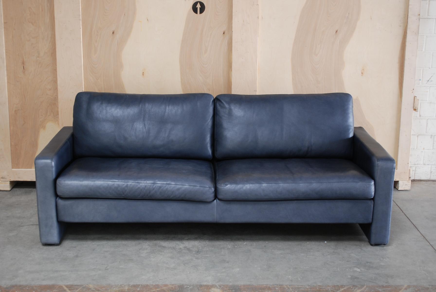 Vintage Conseta Sofa in Blue Cor Leather