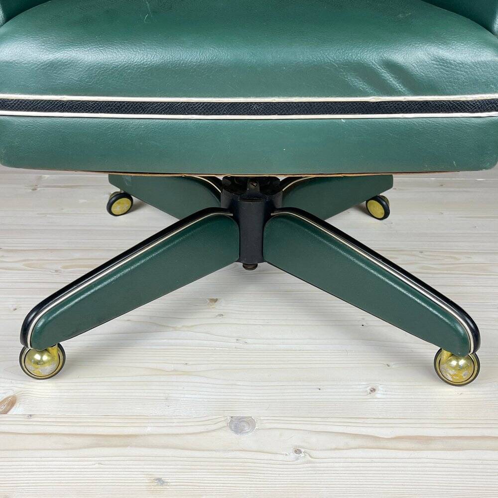 Mid-century green swivel office chair attributed to Umberto Mascagni, Italy, 1950s.