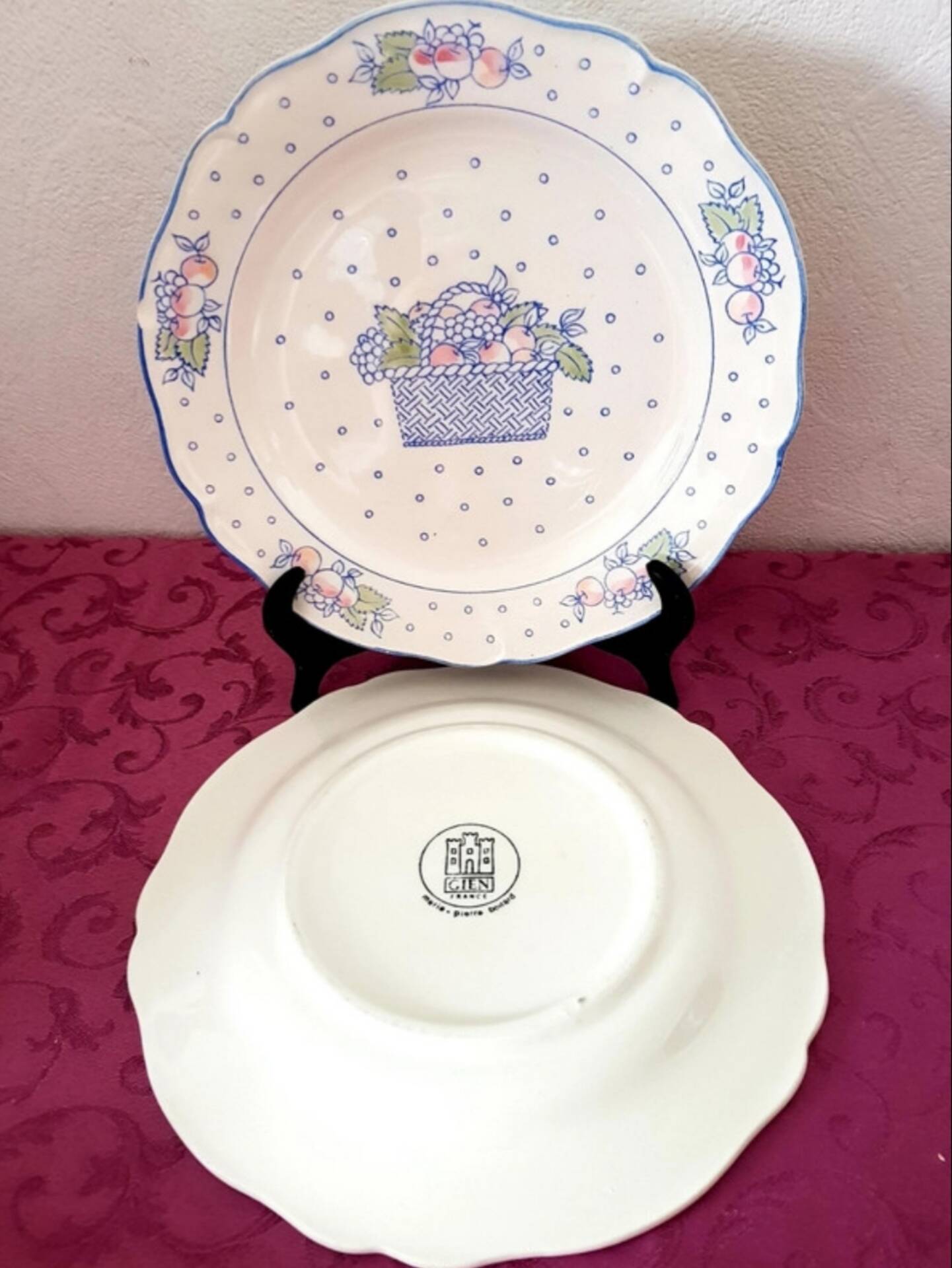Ansemble de7 anciennes assiettes ,  Gien
