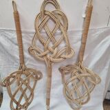 Tapette à tapis, tape tapis en rotin tressé