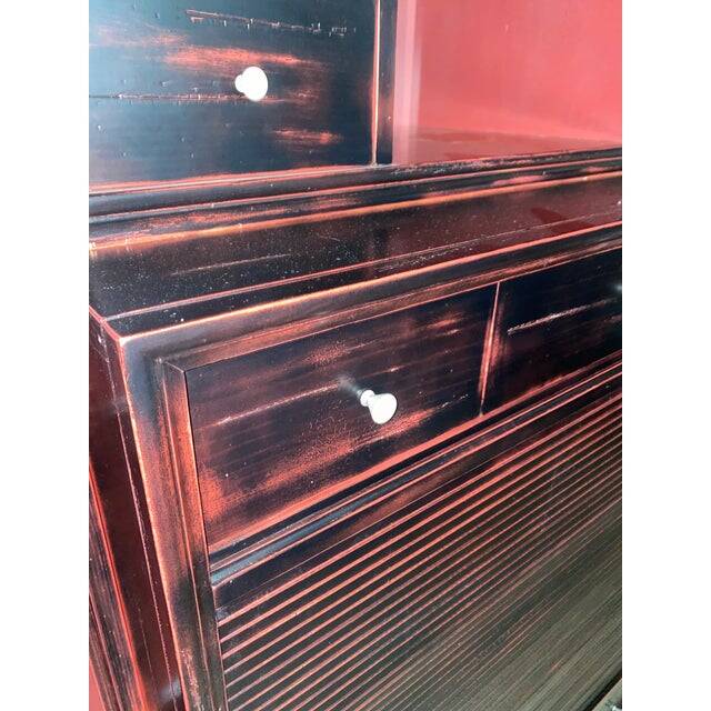 1980s classic bookcase of high italian craftsmanship from the 80s with tv shelf or bar