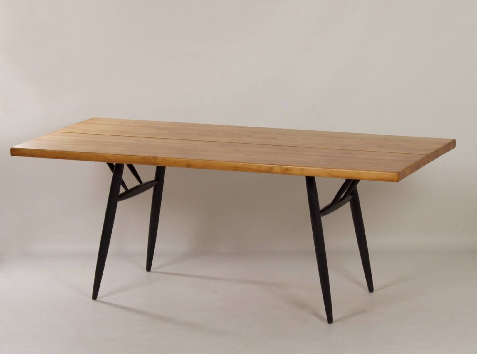 Pirkka Dining Table by Ilmari Tapiovaara for Laukaa Wood, 1950