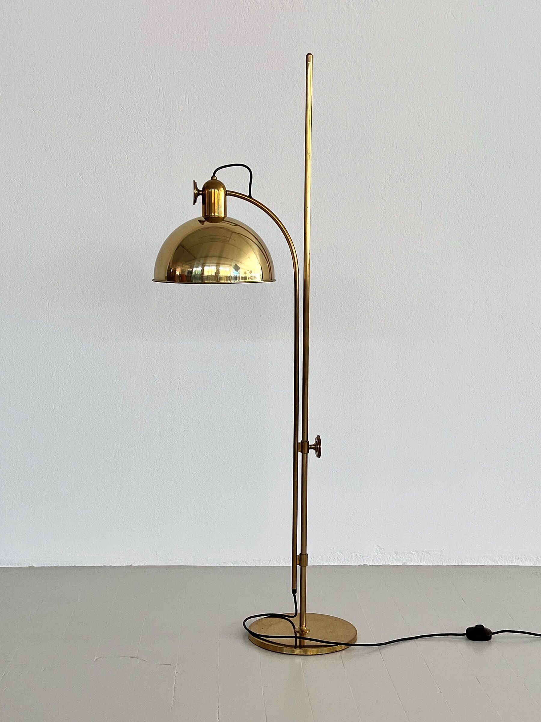 Florian schulz mid-century adjustable floor lamp in full brass, 1970