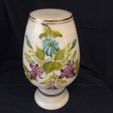 Vase en opaline blanche decor floral