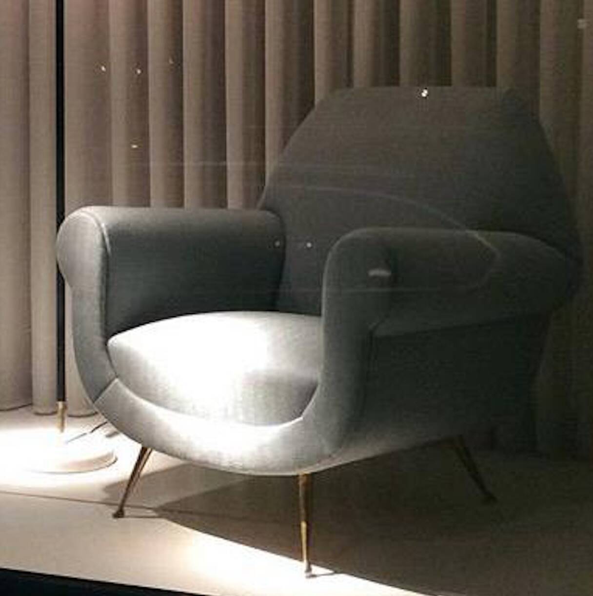 Pair of Mid-Century Modern Italian armchairs by Gigi Radice for Minotti,