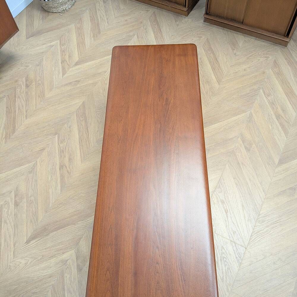 Scandinavian designer coffee table Hvidt & Nielsen