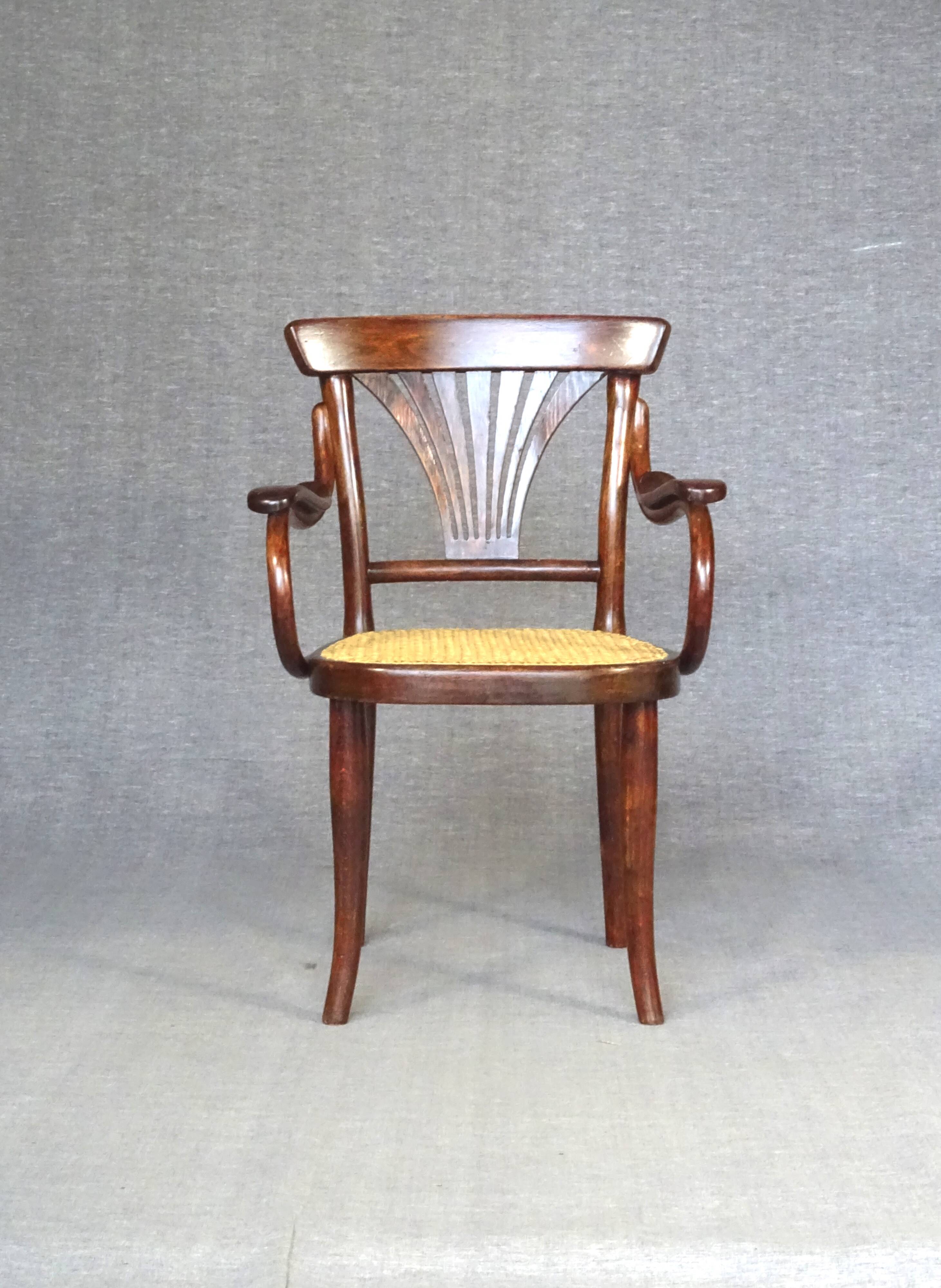 THONET children's armchair N°221, 1900, new canework