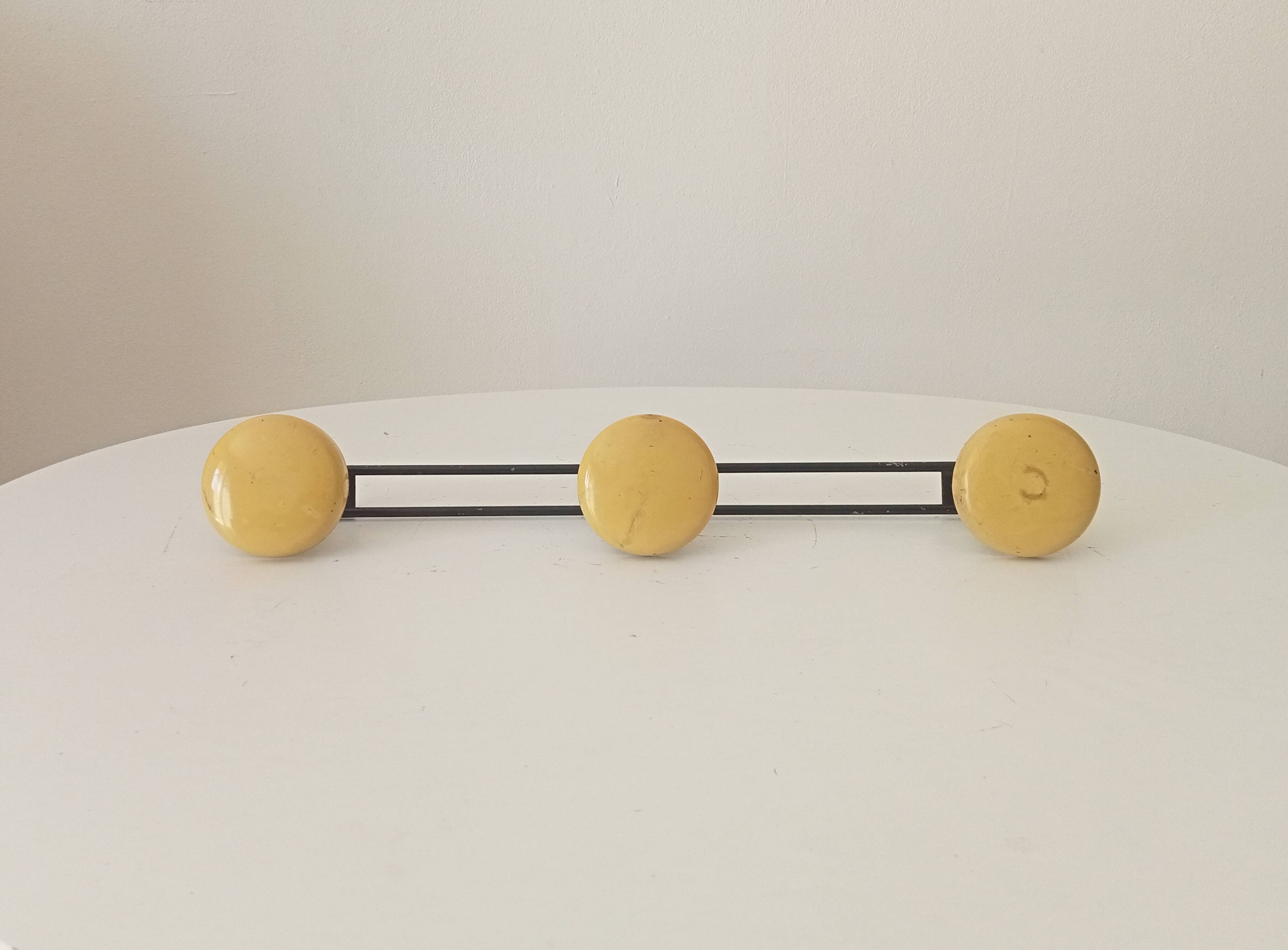 Vintage wall coat rack from the 60s/70s.