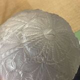 Suspension in white Art Deco period glass in the taste of Lalique