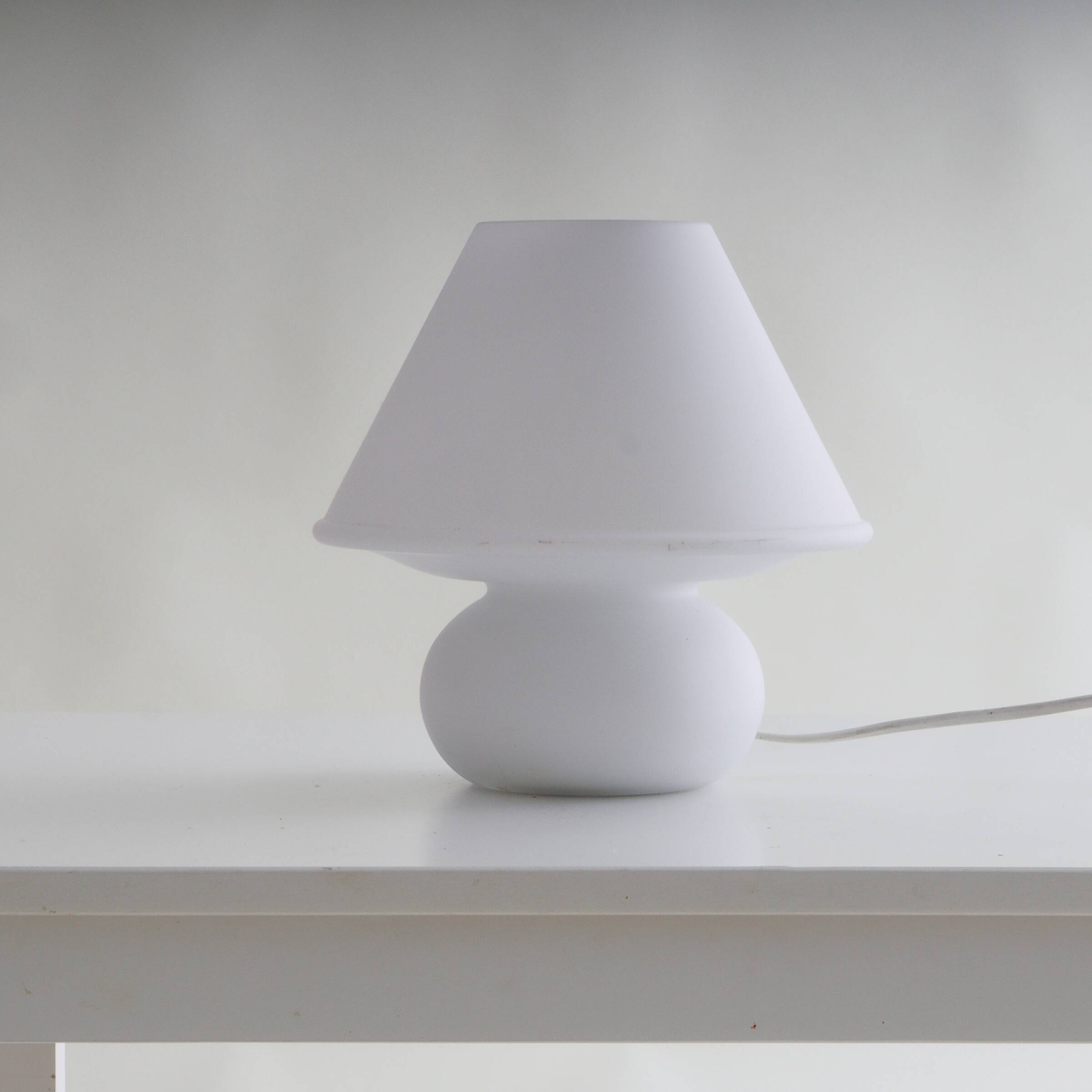 Lampe en verre en forme de champignon Modèle 6249 par Glasshütte Limburg