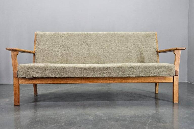 Canapé 3 places par Hans J. Wegner pour Getama, Danemark, années 1960