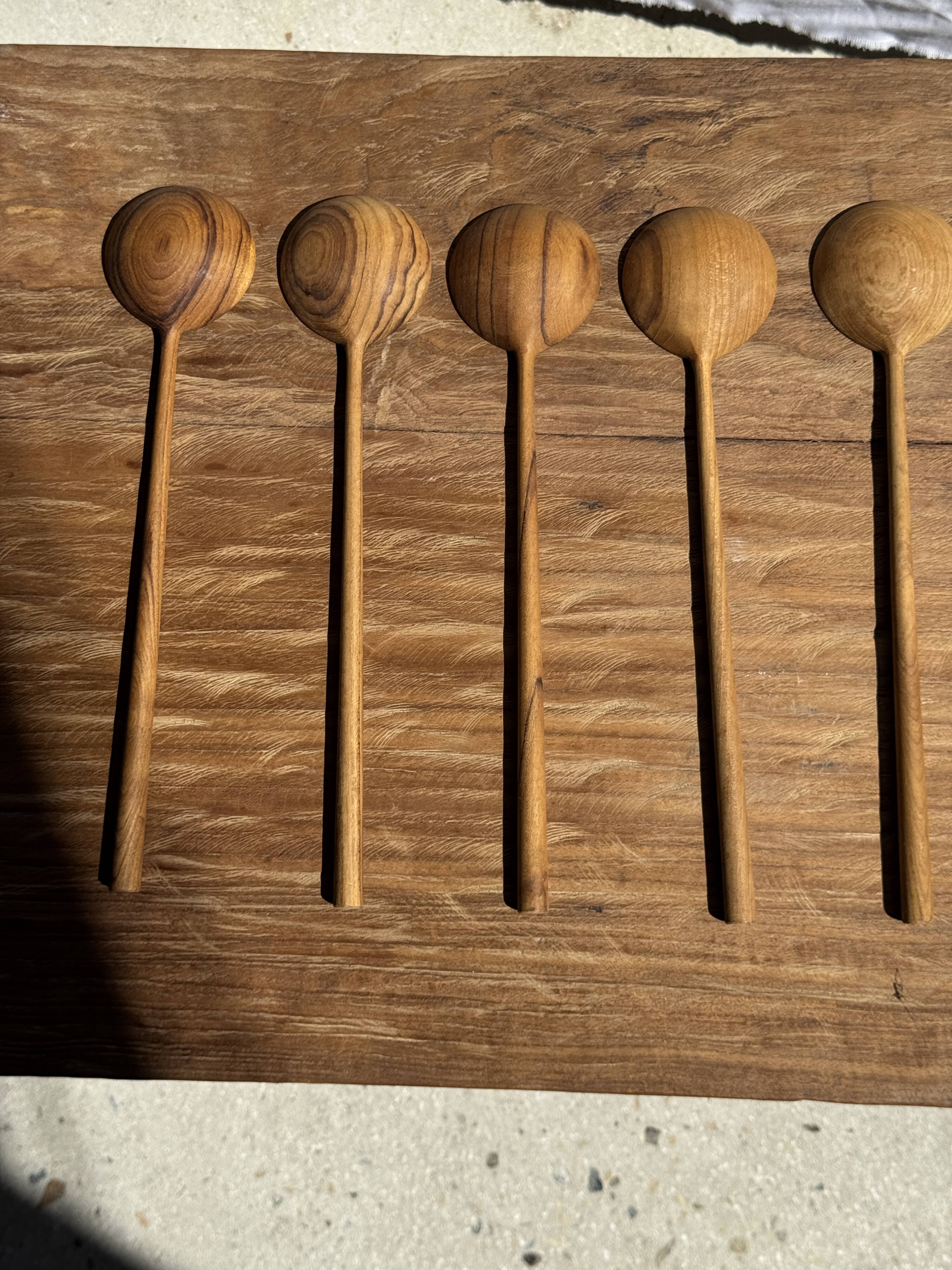 Cuiller en teck, ustensile de cuisine L28 D6