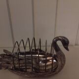 Service a toast with 6 silver-plated spoons.