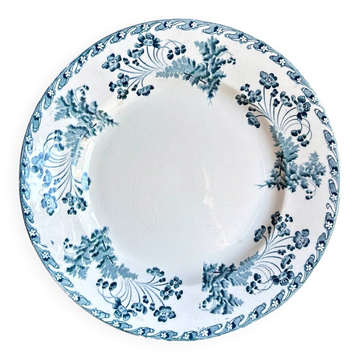 Plat rond Longwy en terre de fer bleue, service "Chartres"