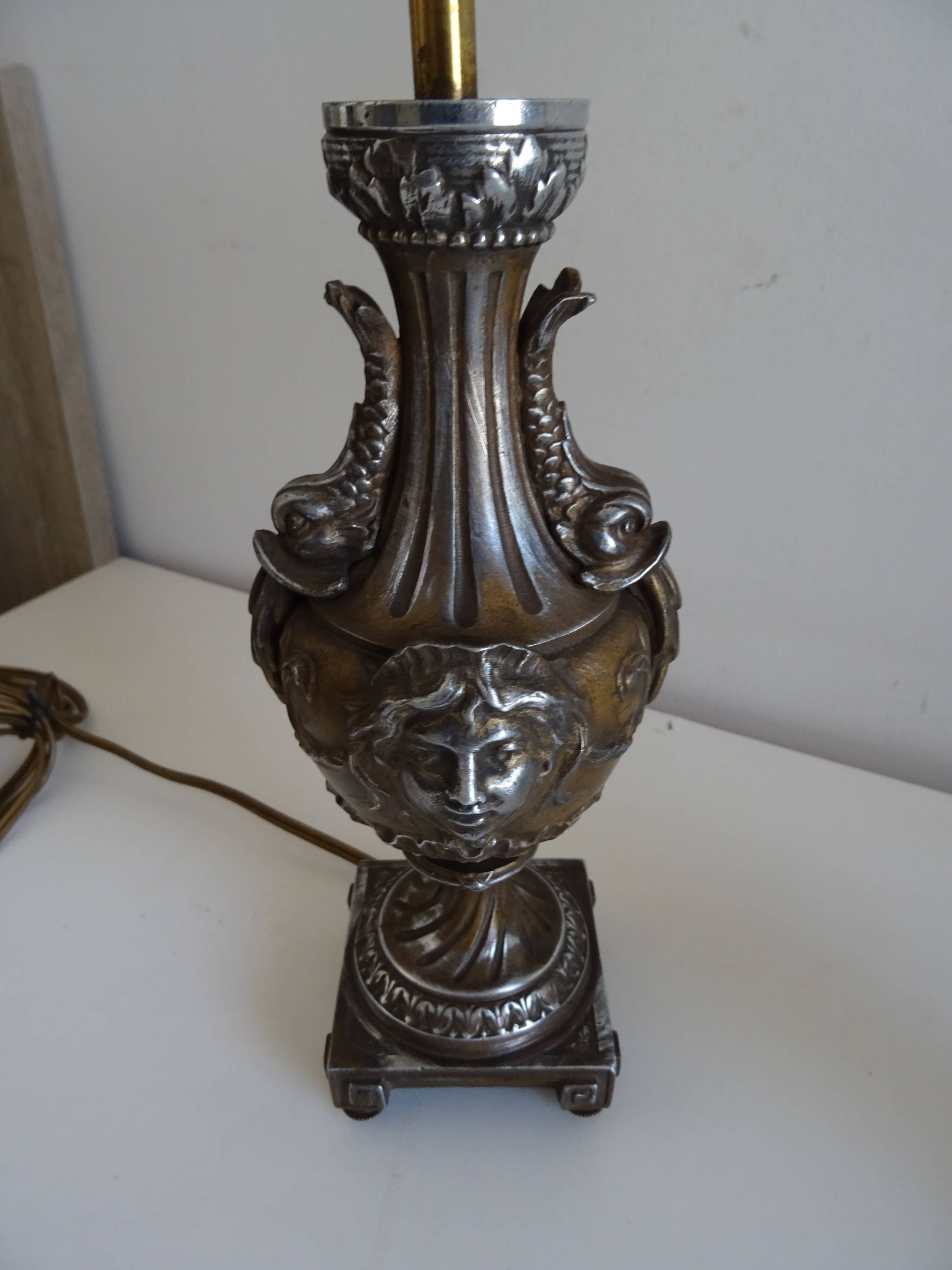 Pair of Louis XVI style lion and cherub decoration lamps