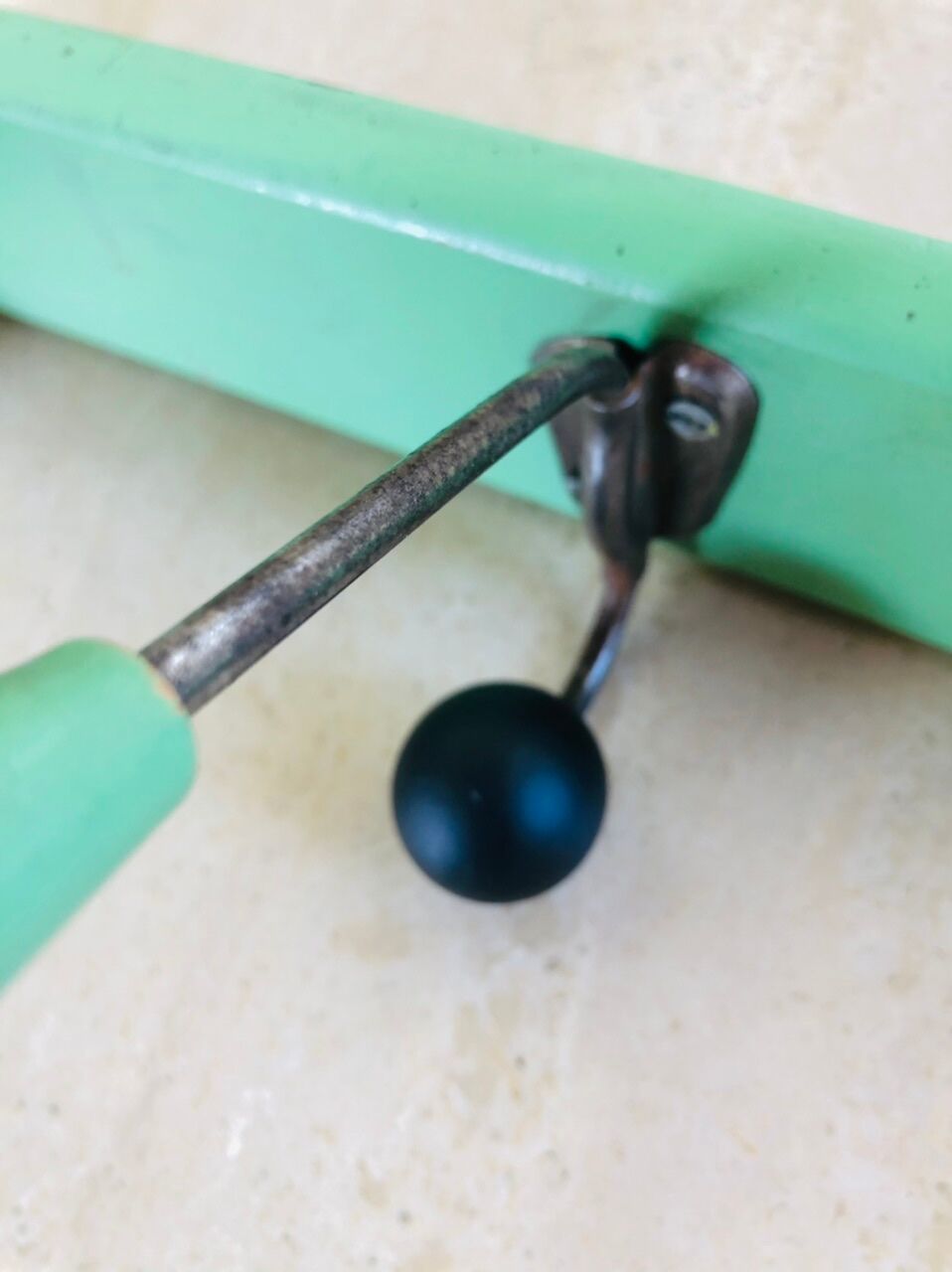 Vintage wall coat holder with 4 patères circa 50/60