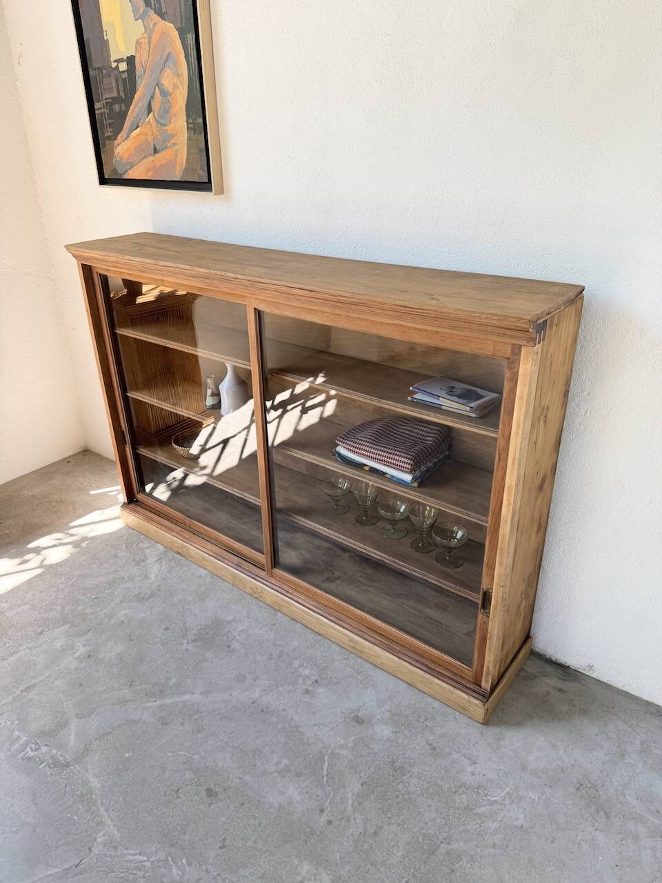Enfilade vitrée en chêne, années 50