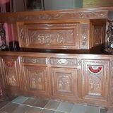 Meuble breton buffet 2 corps sculpté par un artisan breton en chêne avec 2 clés