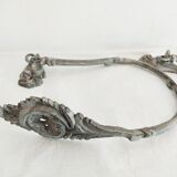Paire de porte-embrasses de rideaux anciens