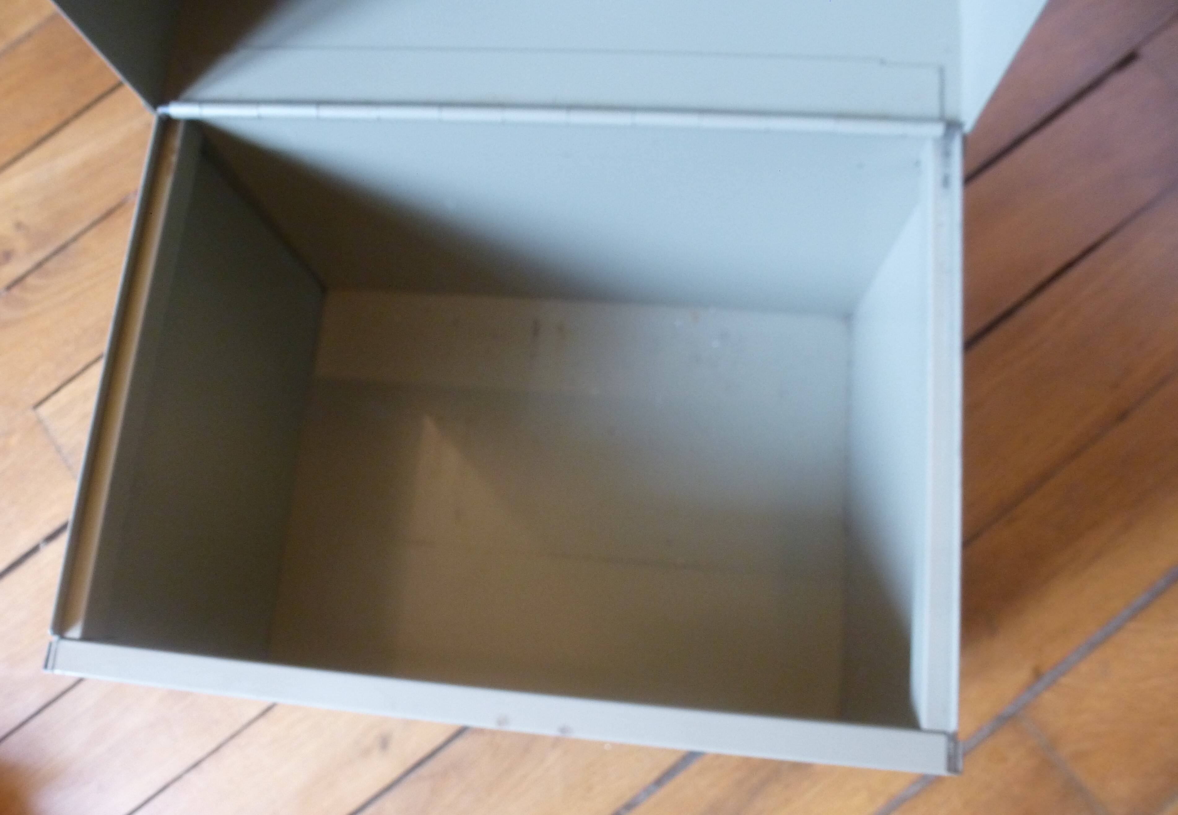 Vintage metal storage box / box 1960s