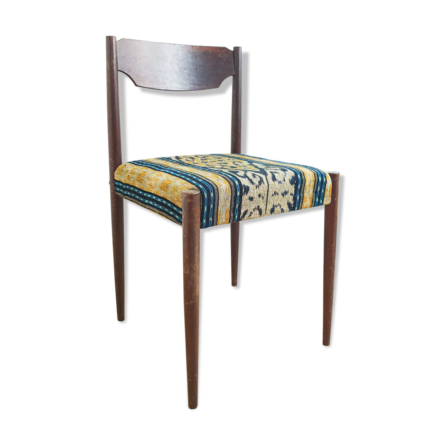 Restored chair Balinese fabrics