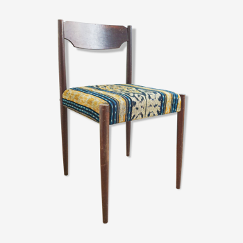 Restored chair Balinese fabrics