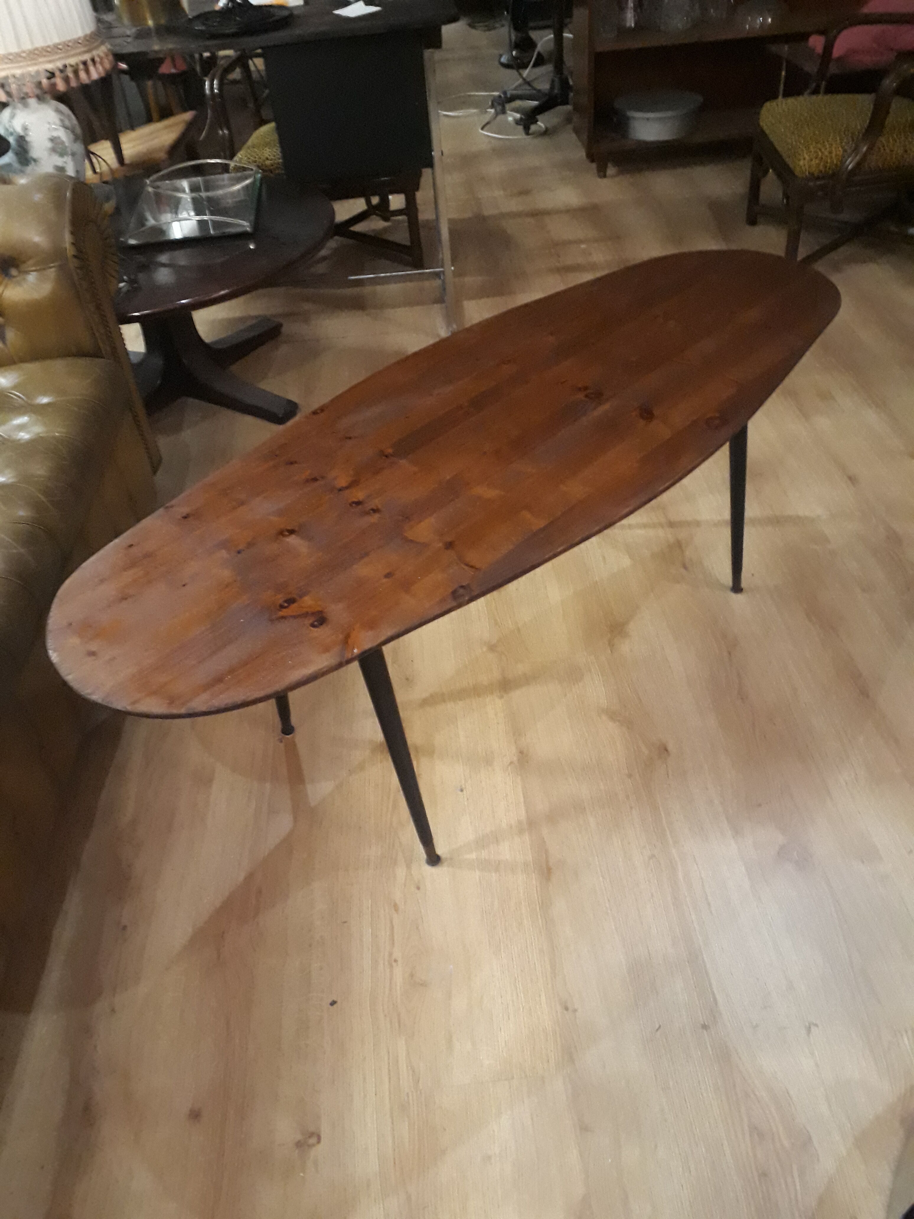 Oval table 1950 a 70 (scandinavian) 137xh49x53 feet compass