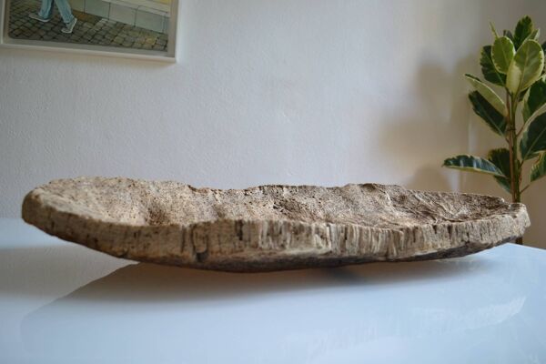 Couasse provençale plat géant en écorce de chêne liège 72 / 37 cm