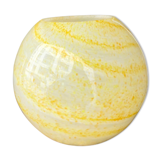 Vase boule en verre de Clichy jaune pop