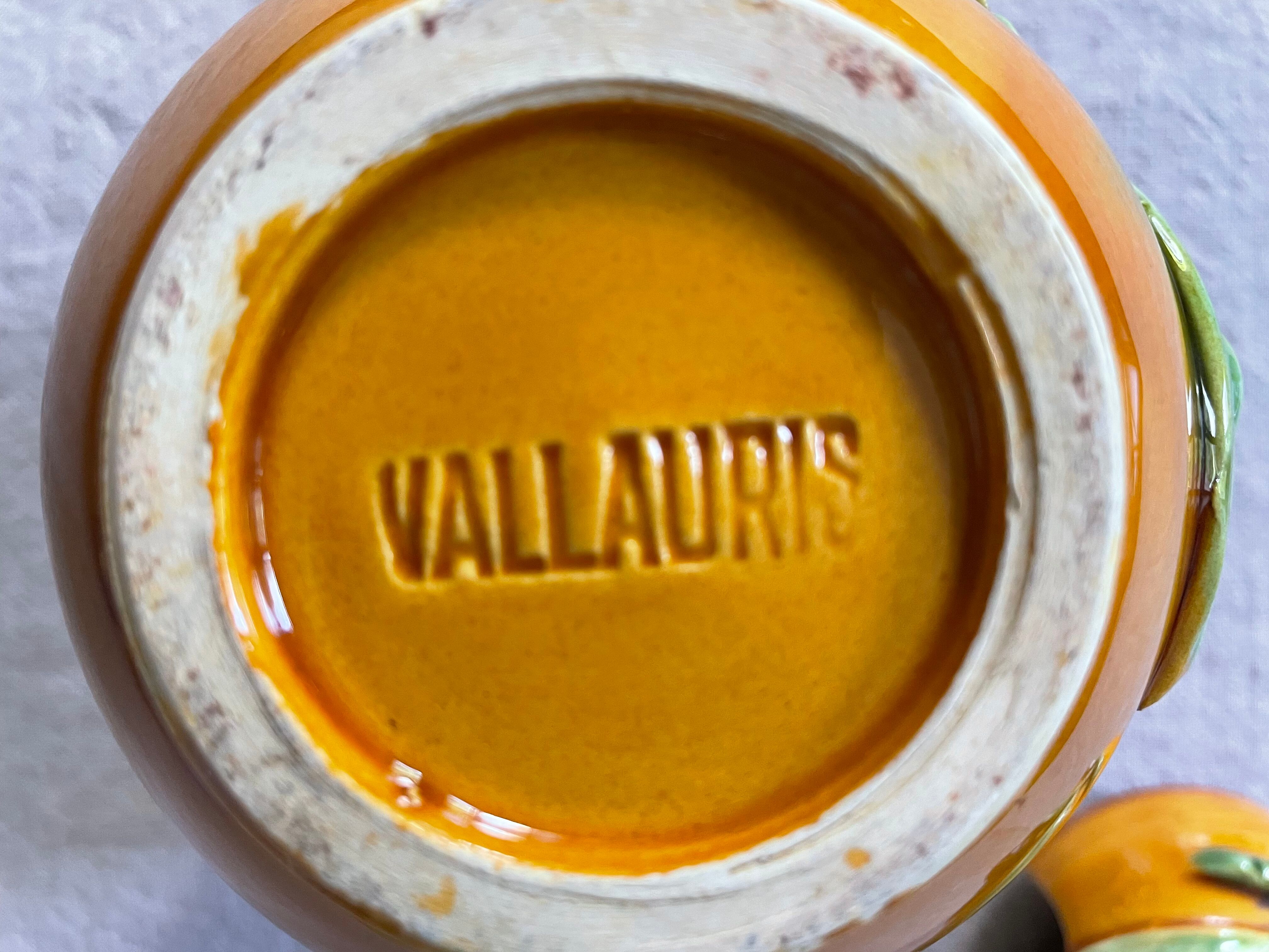 Vallauris slurry olive pot