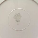 12 Villeroy & Boch cream plates with golden edging, 6 flat and 6 hollow plates