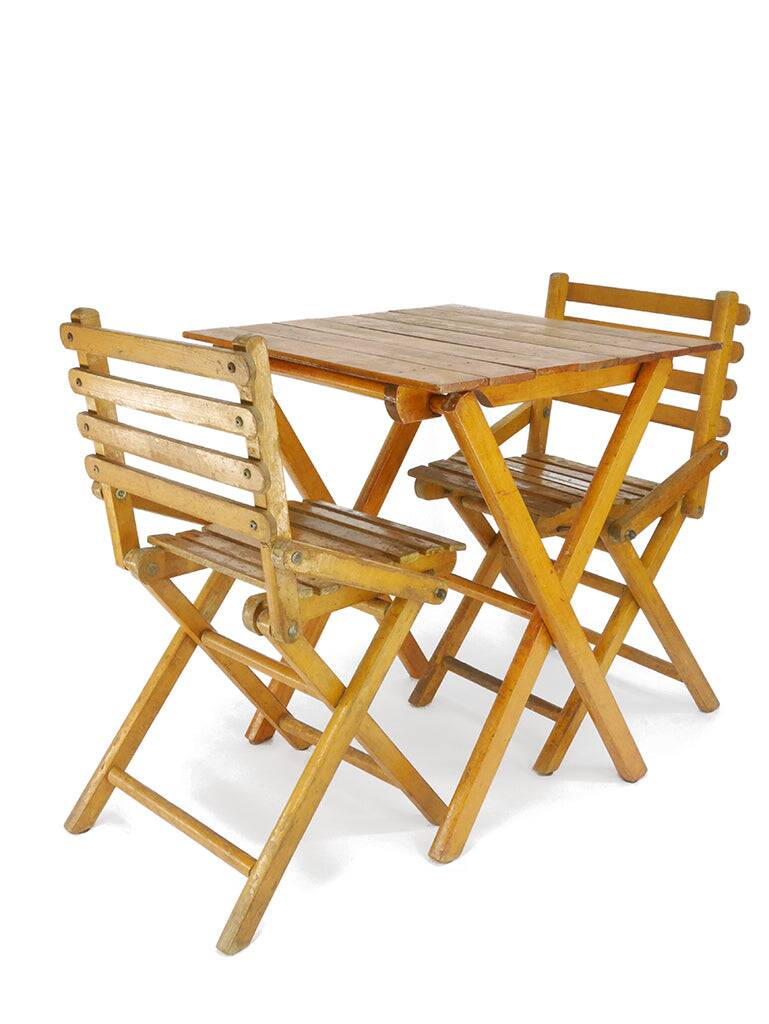 Petit salon de jardin