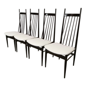 chaises du milieu du