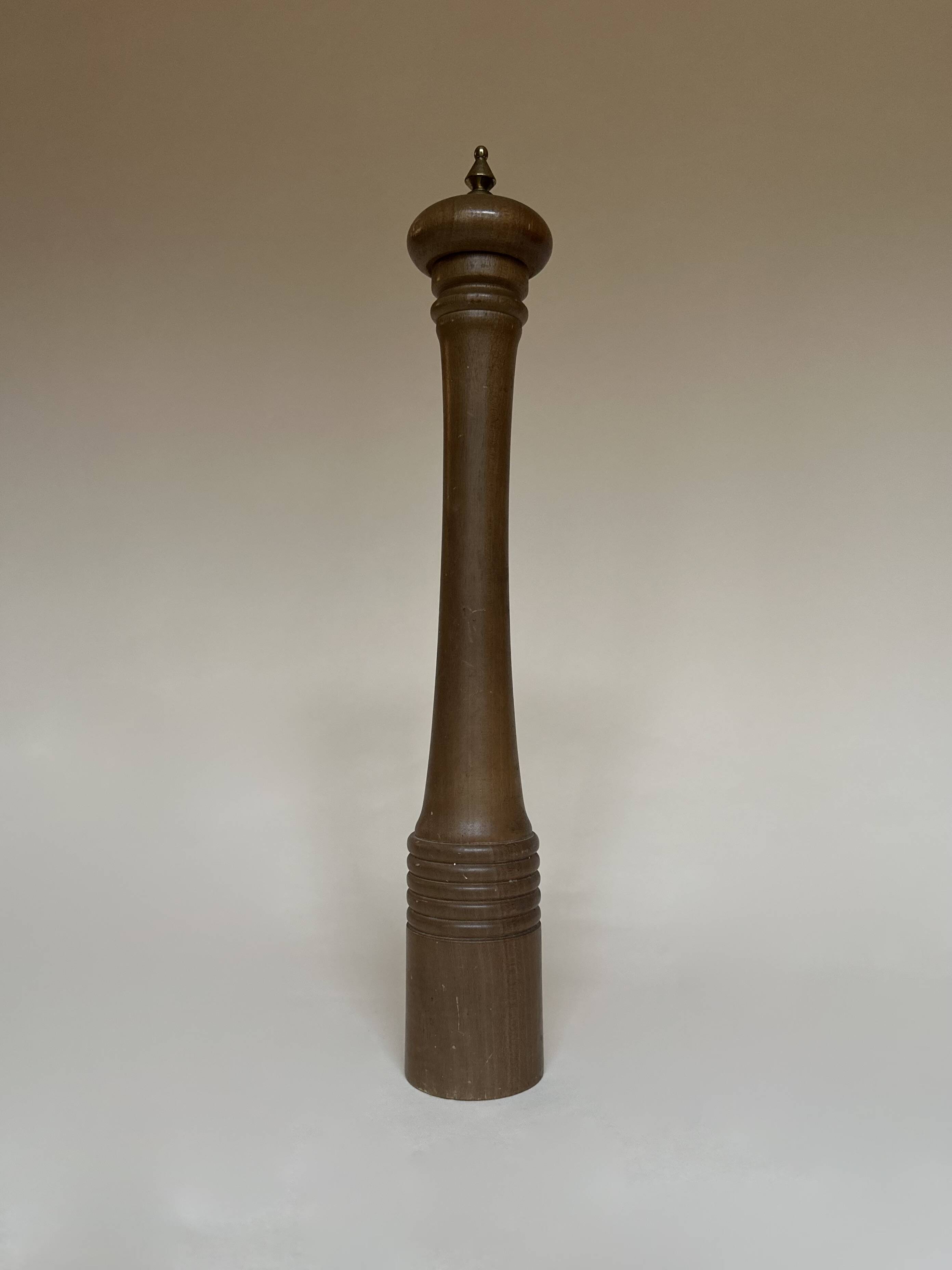 Large wooden pepper mill - 41cm