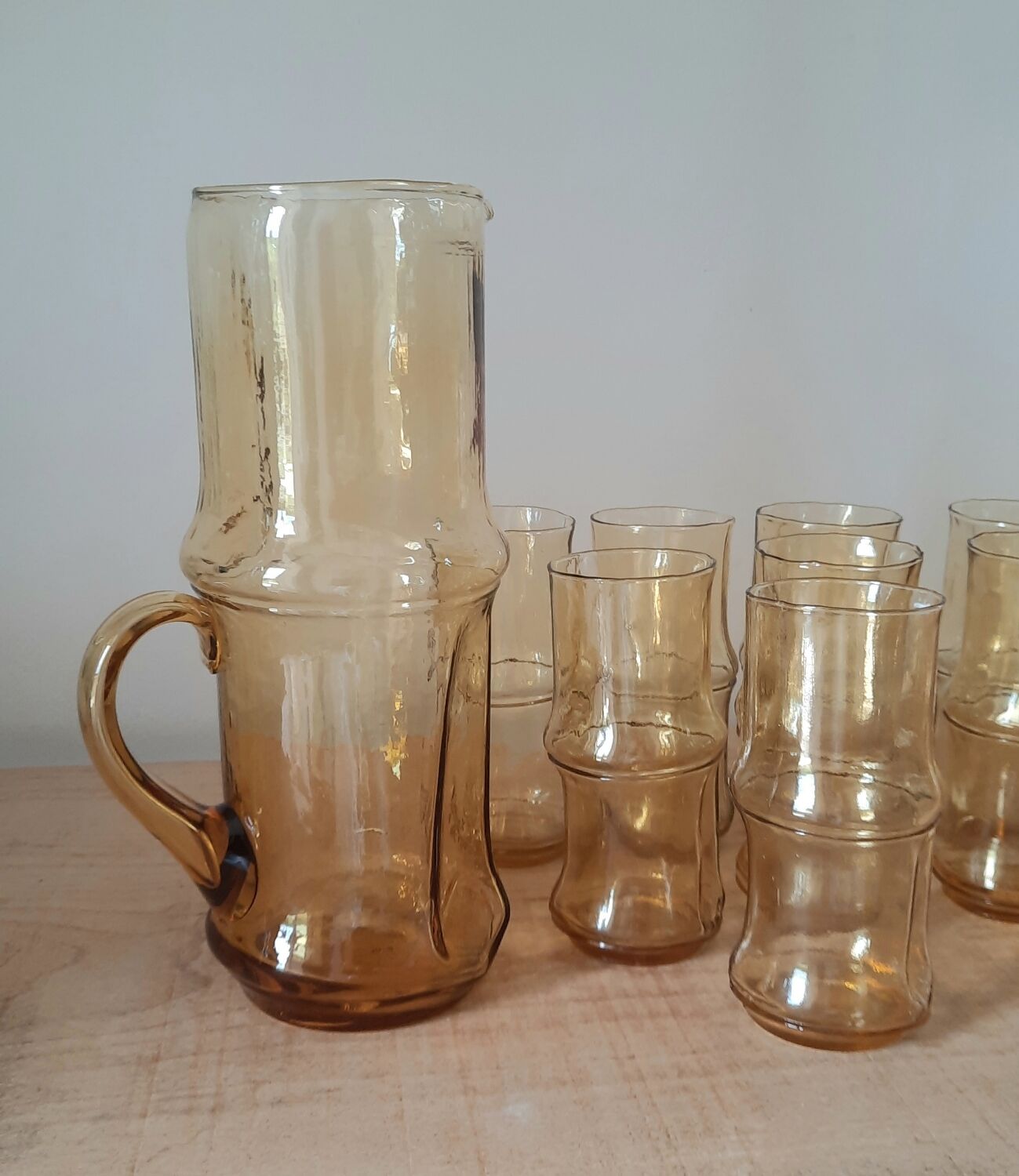 Vintage amber orangeade service