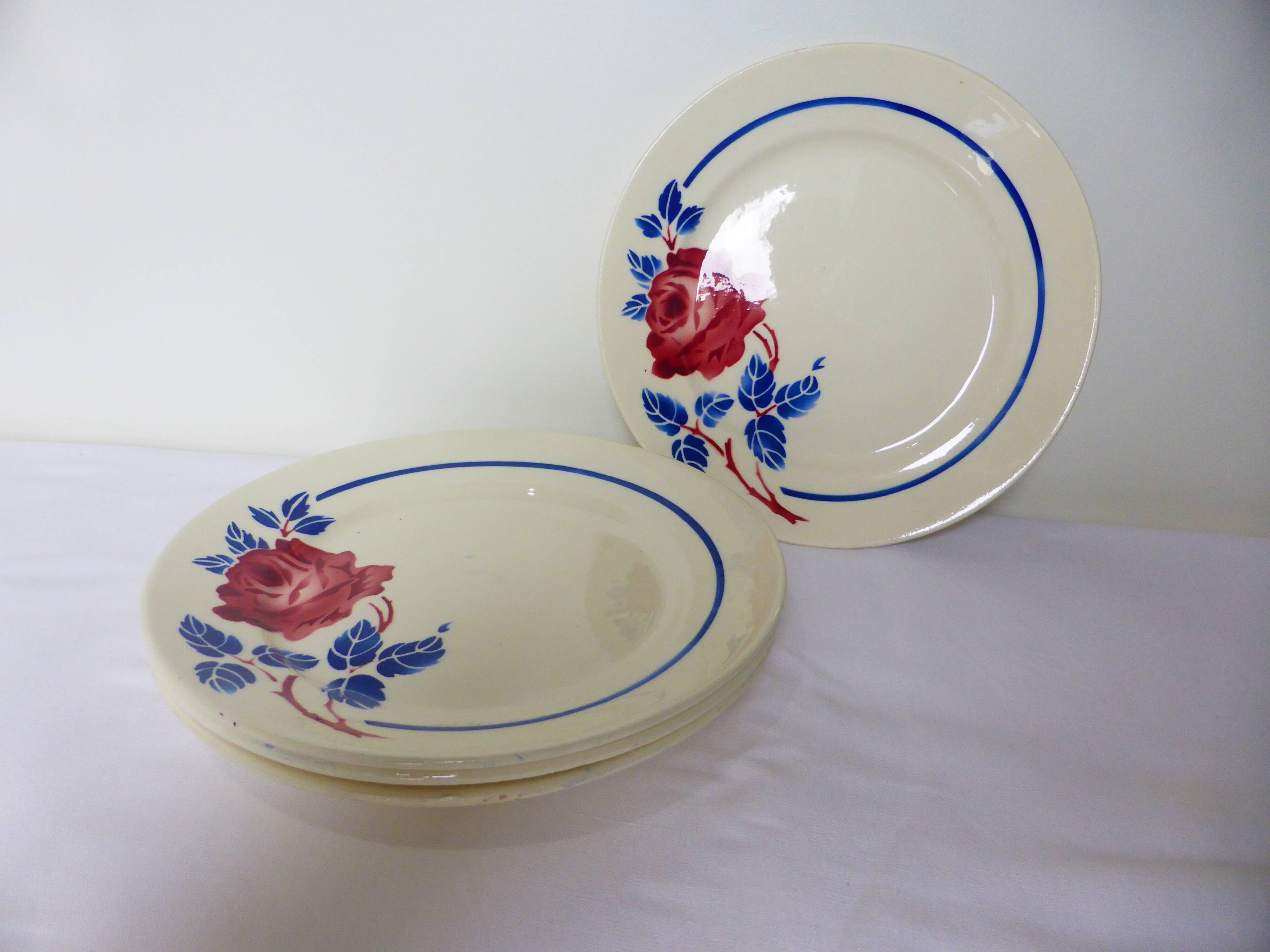 4 assiettes dessert vintage de K&G Luneville modèle Chantal
