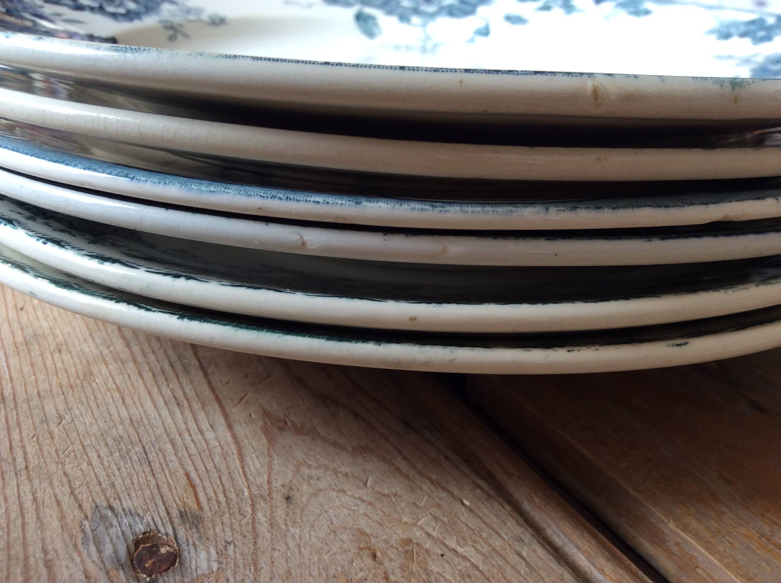 6 Terre de Fer flat plates