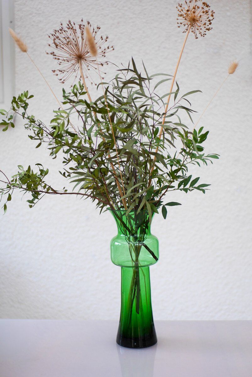 Large green Tang-Li vase by Morales Schildt for Kosta