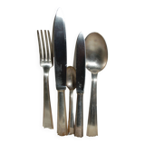 Ercuis cutlery set with knives