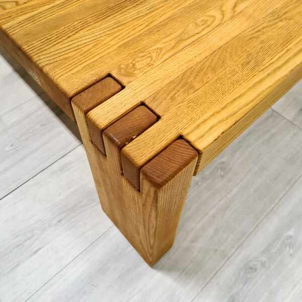table basse minimaliste brutaliste en chêne massif par COR, Allemagne années 1970