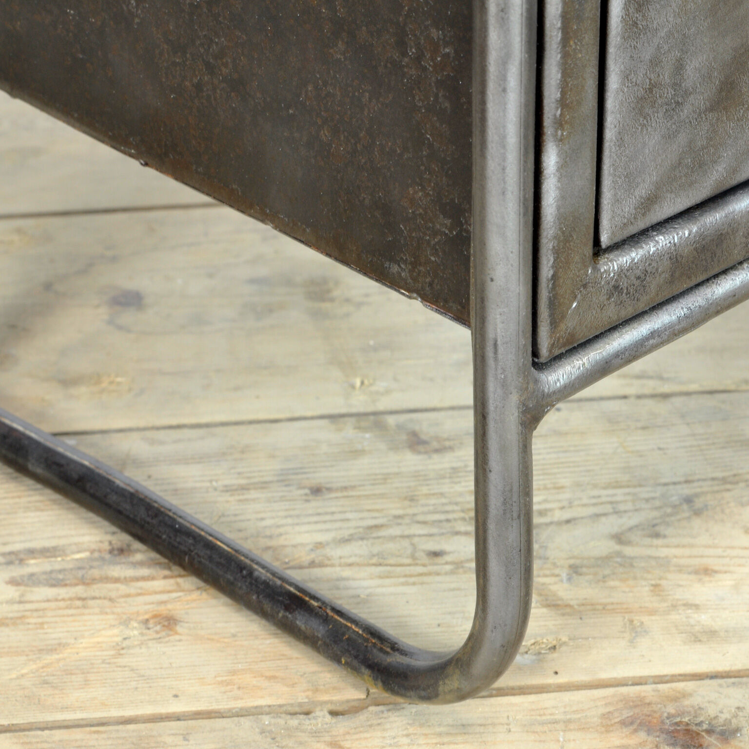 Set iron nightstand, 1950