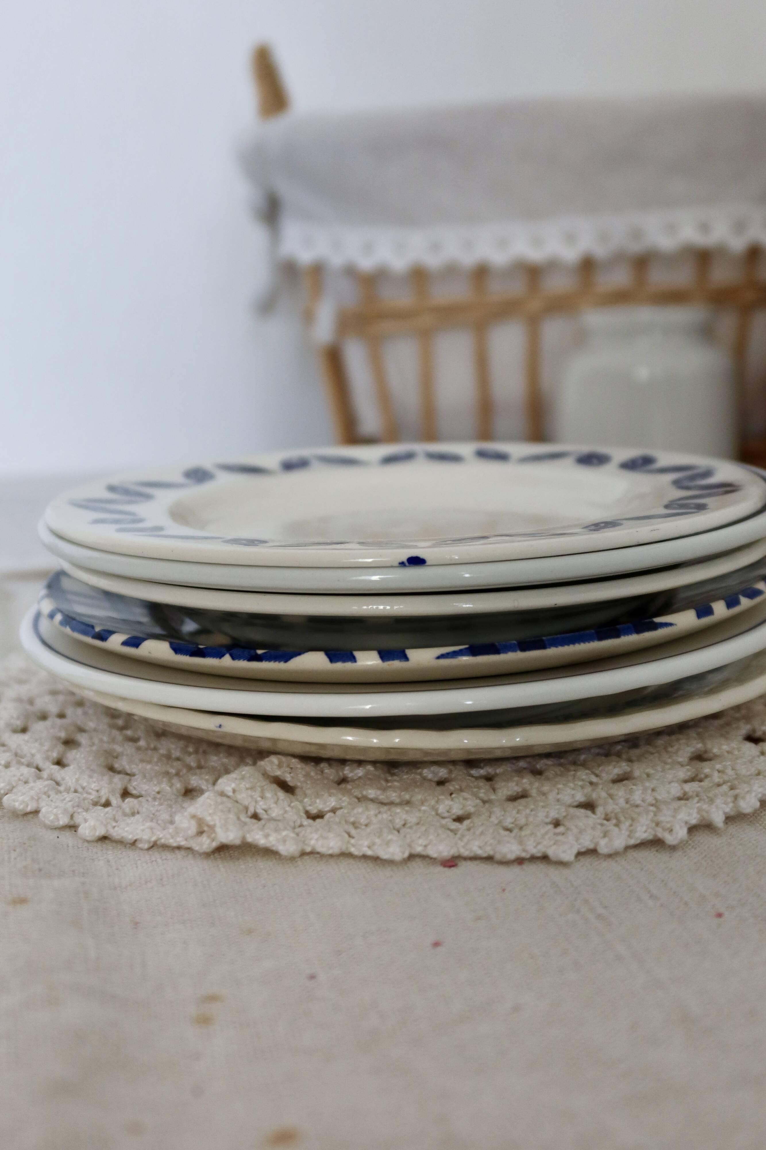 6 vintage earthenware and blue and white porcelain dessert plates - Roxanna lot