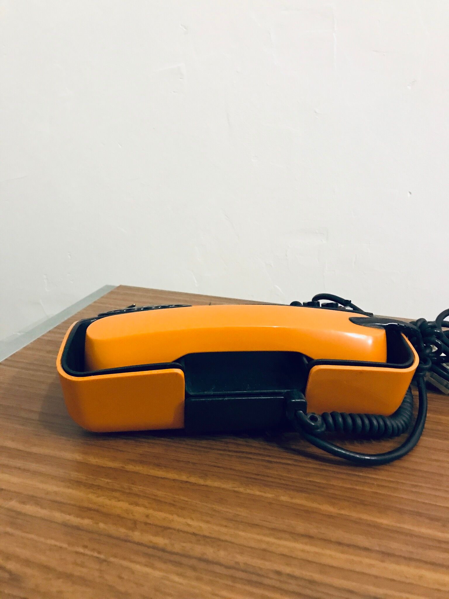 Vintage phone Orange, TELIC, design f. guirin
