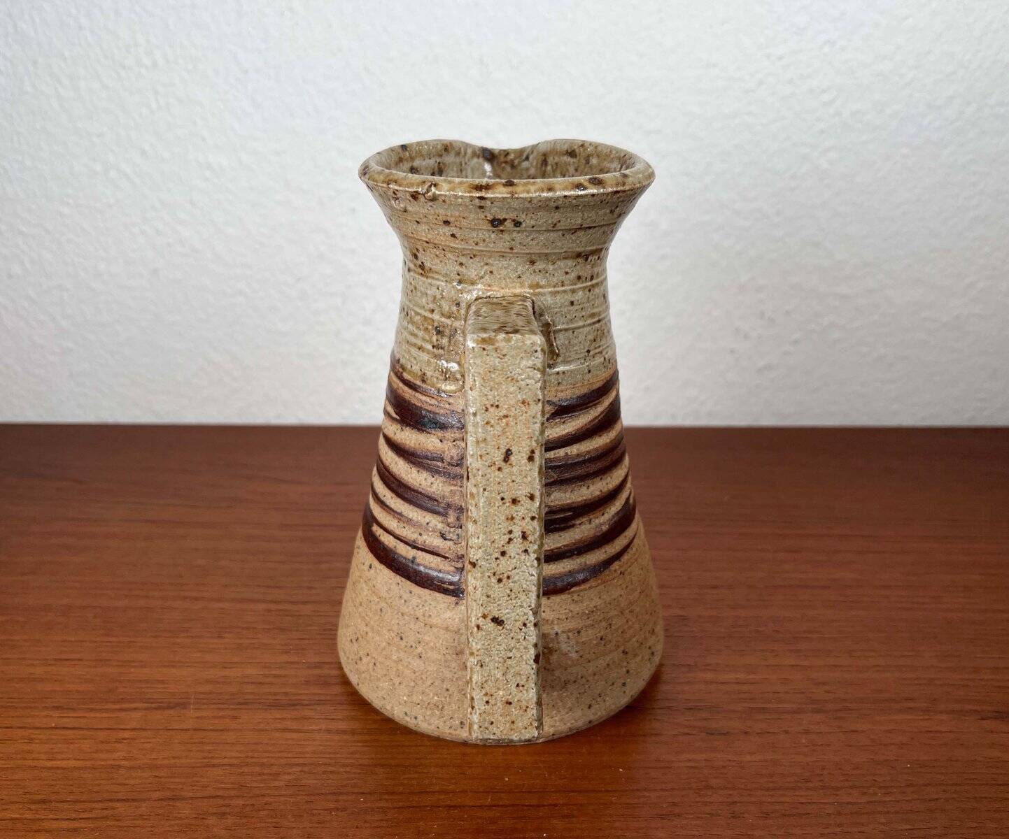 Danish modern studio pottery vase by Tue Poulsen for Tue Keramik, 1960.