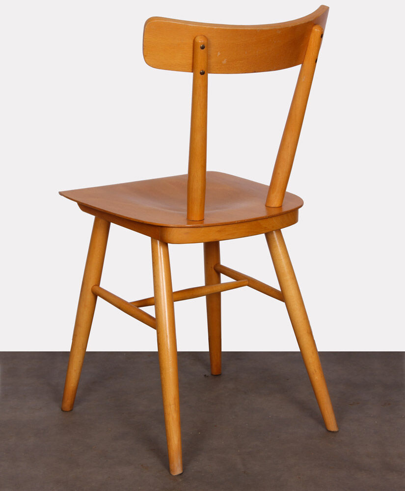 Set of four wooden chairs edited by Ton, 1960