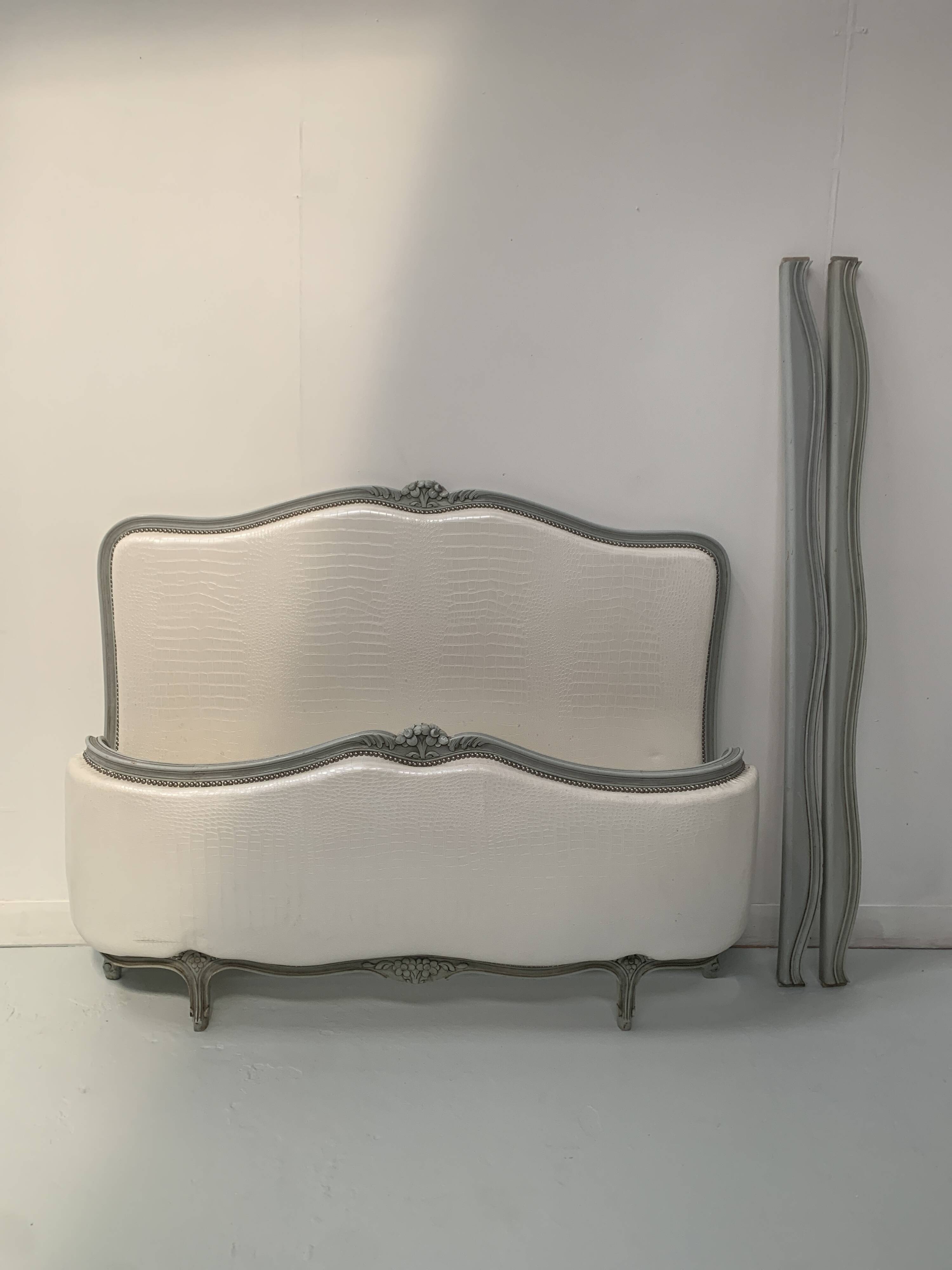 Louis XV style basket bed in patinated beech, 20th century