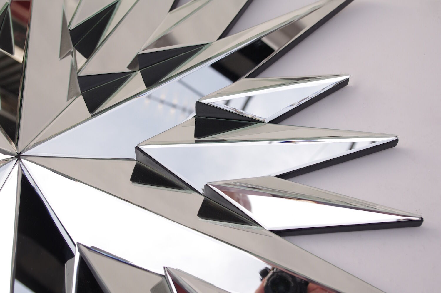 Miroir étoile à facettes multiples