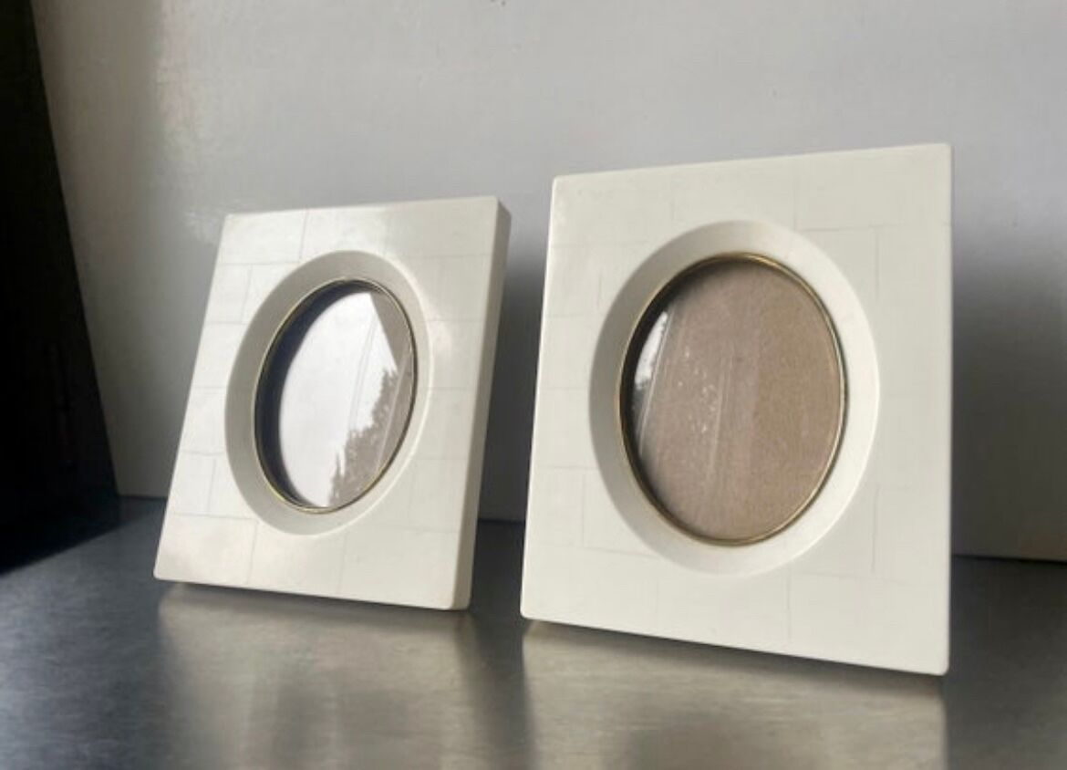 Pair vintage bakelite frames 14.5 cm x 12.5 cm glass 8.5 cm x  6 cm