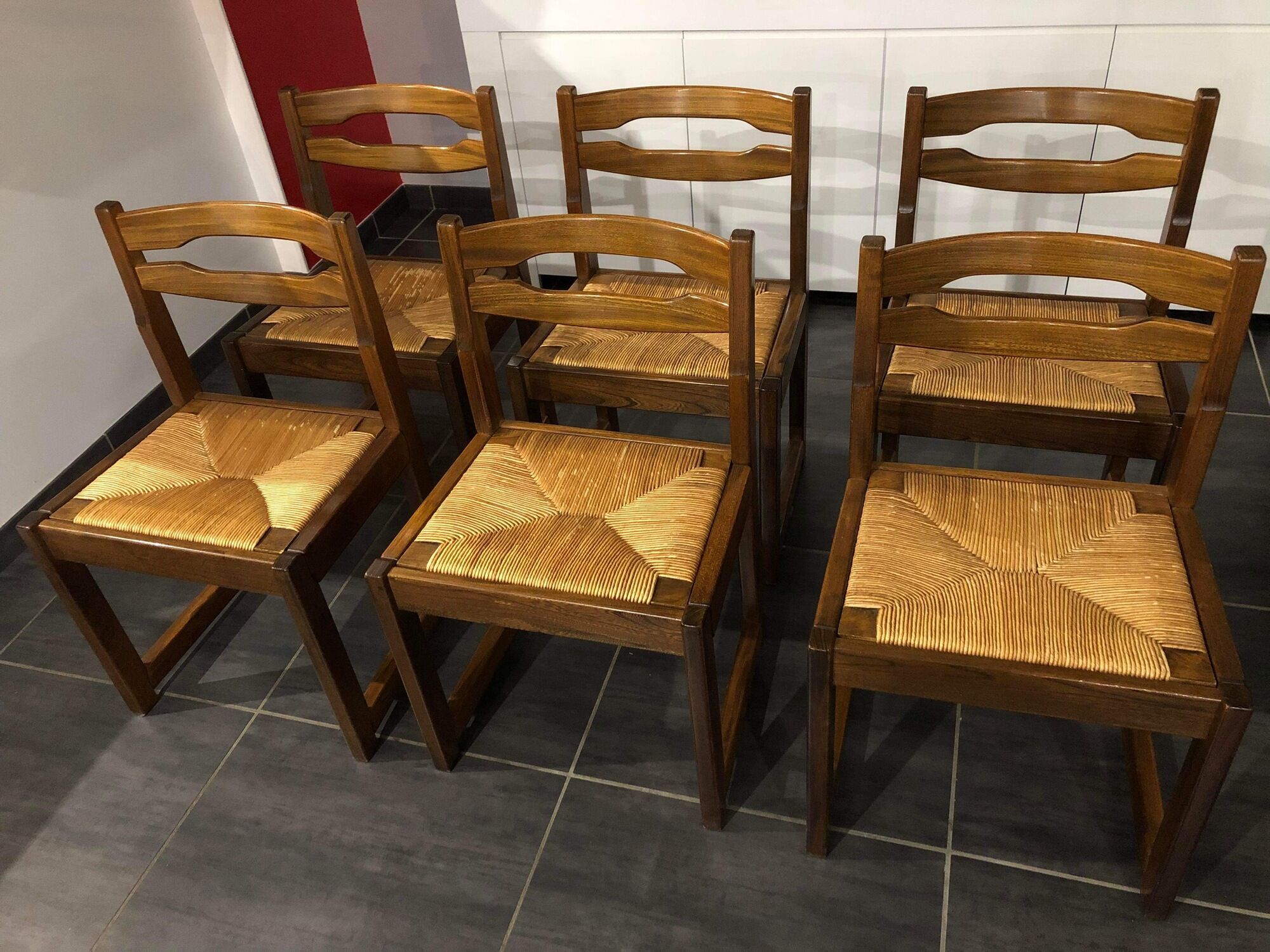 Suite of 6 sled chairs from the house revival 1970s