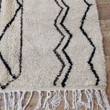 Handmade Moroccan Berber Rug 277 X 157 CM